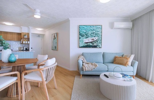 Palm Beach Apartment | Palm Shore Escape Elevated Beachfront Living