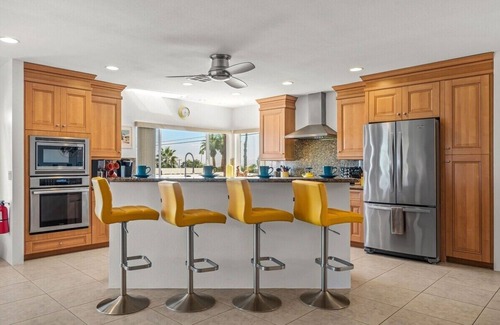 Chino Canyon House | Palm Springs Hillside Oasis - Unwind in Style: Hillside Oasis with Hot Tub & Fire Pit