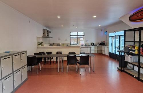 Paihia Hotel | Palm Tree Apartments & backpackers