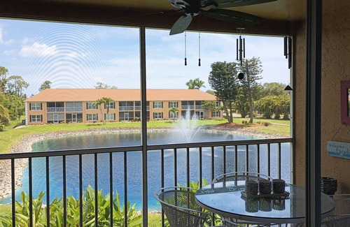 Crown Pointe House | PALM TREE PARADISE