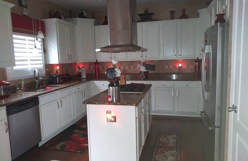 Lithonia House | Palm Trees & Water Falls California Living in the South