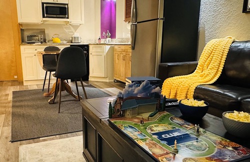 Palm Coast Condo | Palm Villa Condo With Balcony | European Village | Close To The Beach