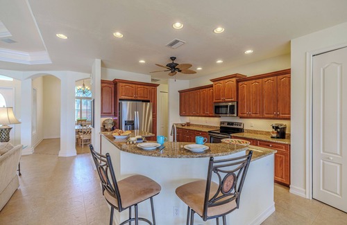 Pelican Villa | Palm Villa - Southern Exposure - 4bed/3bath