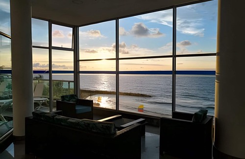 Bocagrande House | Palmetto 2702, habs y balcón con vista al mar!