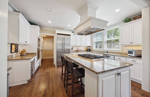 Bluffton House | Palmetto Bluff Home in the Heart of Wilson Villagen3 Bdrm-3.5 Bath