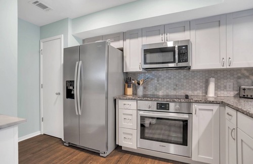 Palmetto Dunes Condo | Palmetto Dunes Chic 2BR Villa Pickleball Golf Pool