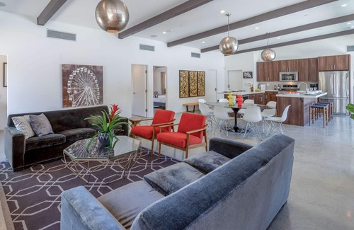 Palm Springs House | Palms at Park Heated Pool, Spa, Views Featured in Dwell