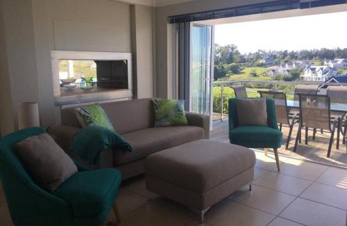 George House | Palms Manor on Kingswood Golf Estate