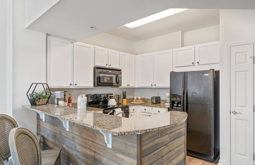 Fort Walton Beach - Destin Condo | Palms Paradise 1809 - Stunning Views and Amenities