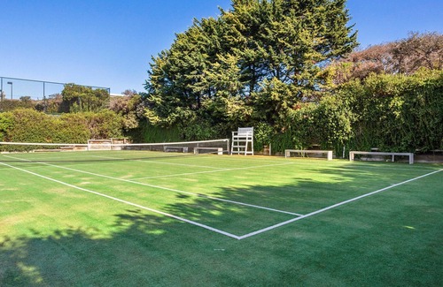 Portsea House | Palms Portsea Pool and Court