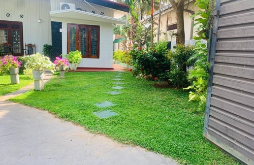 Kochchikade Apartment | Palmwood Cottages - Ideal stopover closer to the airport and beach