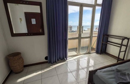 Bambalapitiya House | Palmyrah Residencies