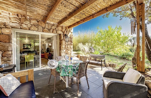 Porto-Vecchio Apartment | PALOMBAGGIA beaches 2Km, peacefull, value for money, Air conditioning/WIFI