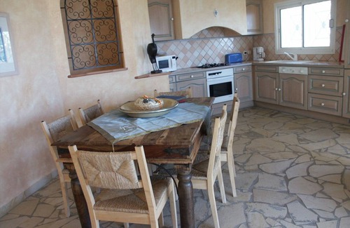 Porto-Vecchio Villa | PALOMBAGGIA ,right on the waterfront, 5 minutes' walk . Superb sea view.