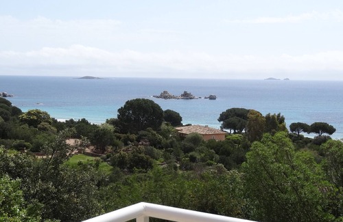 Porto-Vecchio Villa | PALOMBAGGIA ,right on the waterfront, 5 minutes' walk . Superb sea view.