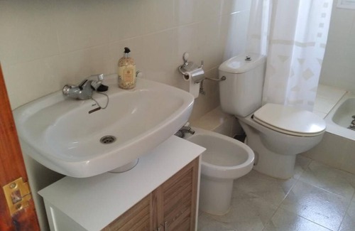 Calafat House | Palomera, Calafat, in front of the sea, 5 mn beach, swimming pool