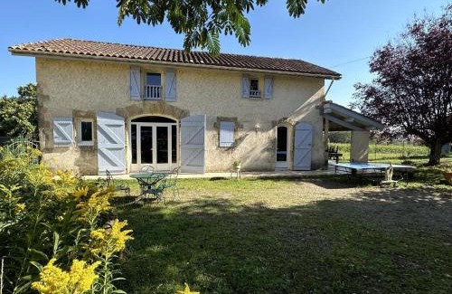 Larbey House | Paloumat