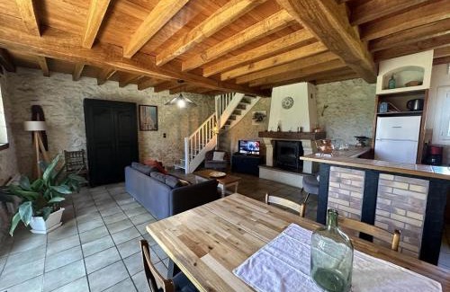 Larbey House | Paloumat