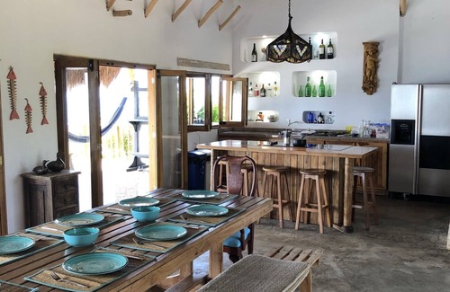 Tierra Bomba Island Cabin | PAMADUIH - Cabin on the Ocean Cliff - Amazing Ocean View