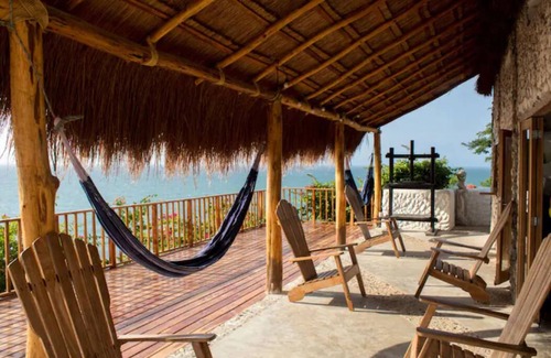 Tierra Bomba Island Cabin | PAMADUIH - Cabin on the Ocean Cliff - Amazing Ocean View