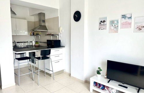 Bajamar Apartment | Pambnb - Chic Seaview Apartment with Gym & Kids Park