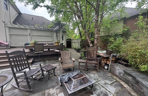 State College House | Pamper Yourself In Luxury 1 & 1/2 Miles From All The Action
