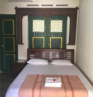 Wirobrajan House | Pamularsih Homestay