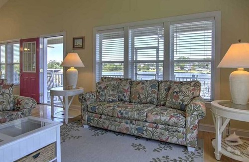 Newport House | Panacea- Sound Front Home with Dock in Newport, NC