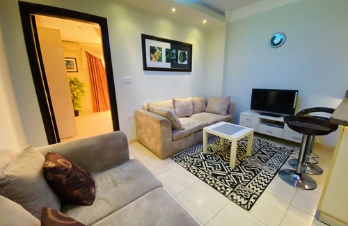 Sakkala Apartment | Panda House. Sheraton Road. 5 min from the beach