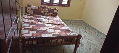 Courtallam House | Paneer Bhavan, Courtallam