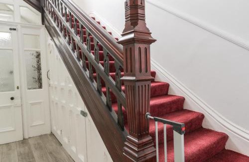 Whitby House | Pannett Park View