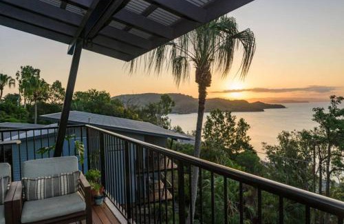 Hamilton Island Apartment | Panorama 9 & Free Buggy Hamilton Island