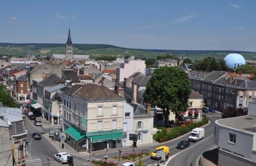 Epernay Apartment | Panorama center city