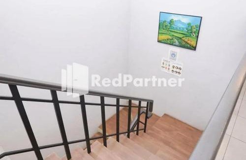 Sidomulyo Hotel | Panorama Inn Residence Batu Redpartner