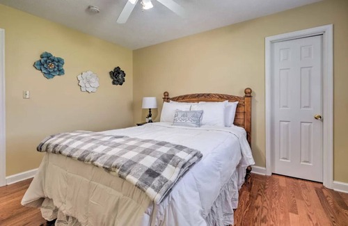 Luray House | Panorama Valley - 3B3B w/ Mtn Views in Rolling Countryside near Luray Caverns
