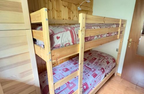 Grone Apartment | Panorama1200A, in the Heart of the San Fermo Hills