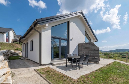 Mistelgau House | Panoramabungalow HW 13B - panoramic bungalow (DH) in the holiday village at the Therme Obernsees