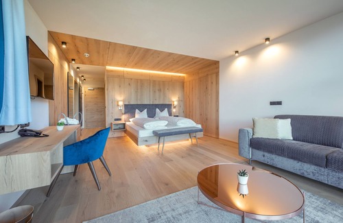 Nova Ponente Hotel | Panoramahotel Obkircher S.A.S.