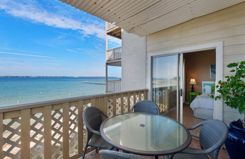 Pensacola Beach Condo | Panoramic Bay View! Family Friendly Beach, Quiet Surf Sounds!
