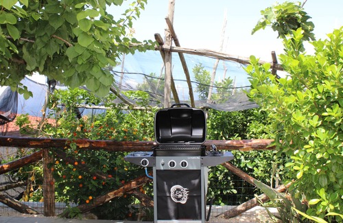 Schiazzano House | Panoramic house with furnished garden and view of Capri
