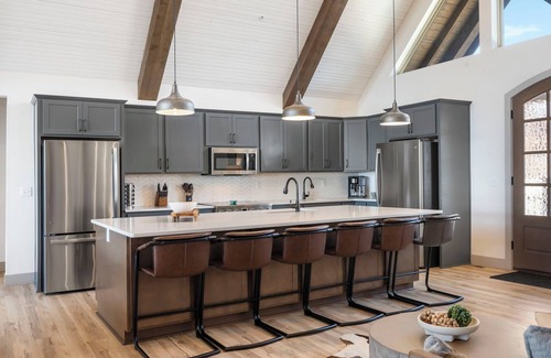 Indian Point House | Panoramic Lake View W/Indoor Pool, Hot tub, Gameroom & Firepit