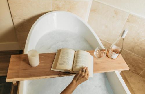 Mariposa House | Panoramic Lookout Sierra Serenity BBQ by CasaOso