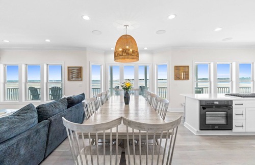 Sunset Beach House | Panoramic Oceanfront Views + Private Pool