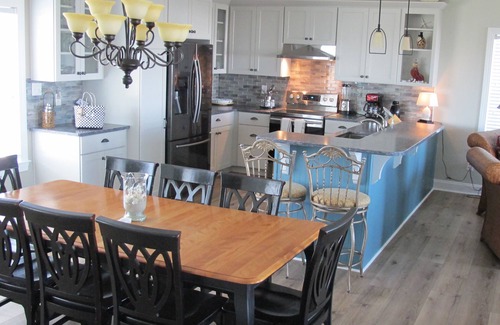 Emerald Isle House | Panoramic ocean views Private pool, Elevator. Beach boardwalk, just steps away.