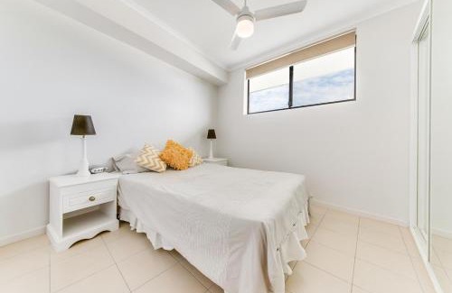 Yeppoon Apartment | Panoramic Ocean View CBD Appartment