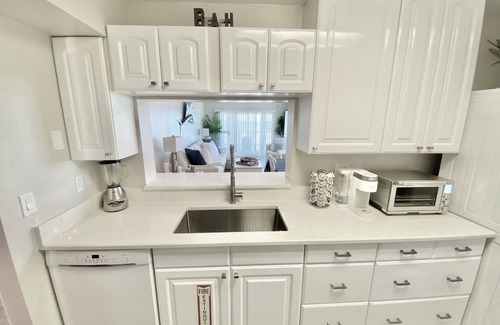 Cocoa Beach Condo | Panoramic oceanfront condo with rain shower, wifi, and dog-friendly