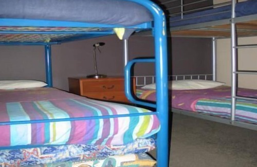 Pukawa House | Panoramic Pukawa getaway - pet friendly
