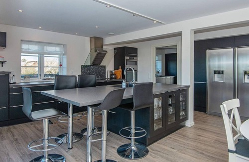 Ranum House | Panoramic Retreat with Spa