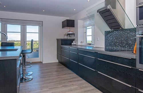Ranum House | Panoramic Retreat with Spa