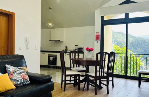 Campanario House | Panoramic sea and Mountain View 2 Bedroom House